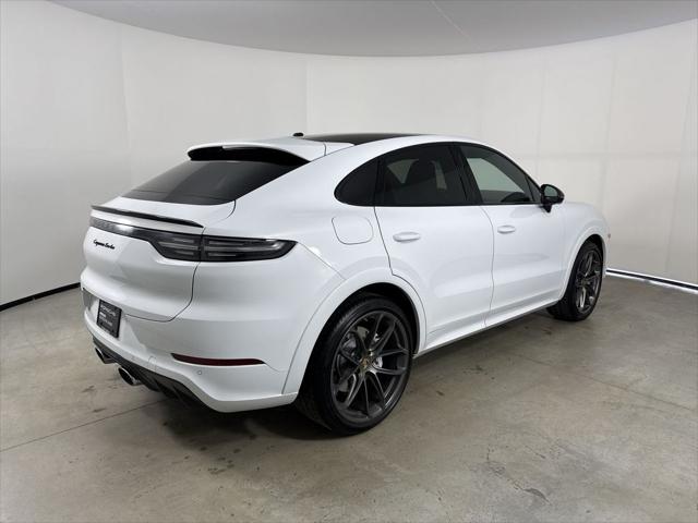 2023 Porsche Cayenne Turbo
