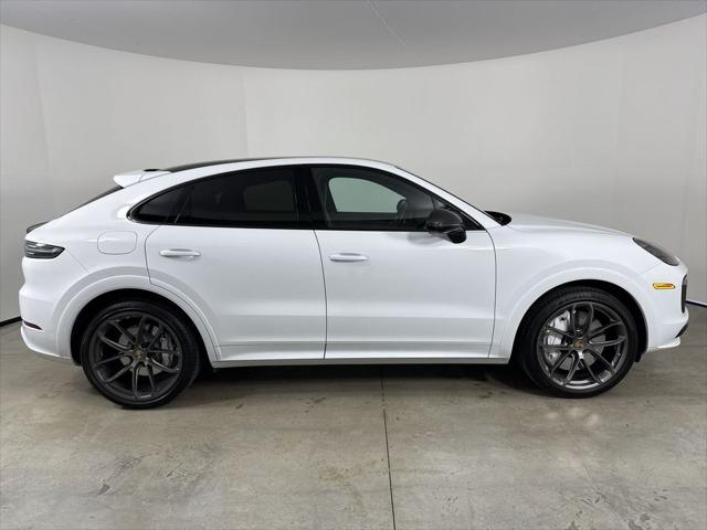 2023 Porsche Cayenne Turbo