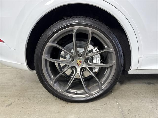 2023 Porsche Cayenne Turbo