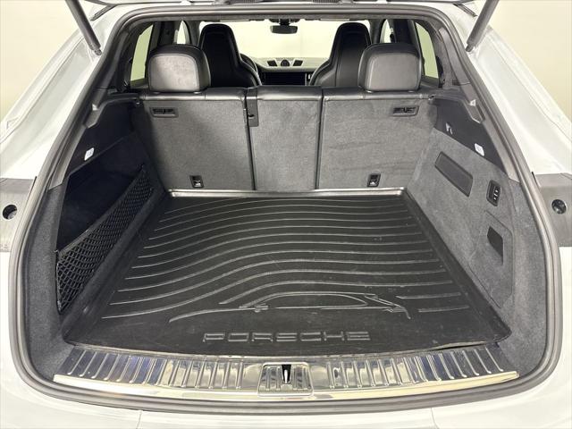 2023 Porsche Cayenne Turbo