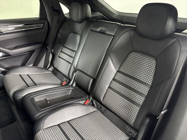 2023 Porsche Cayenne Turbo