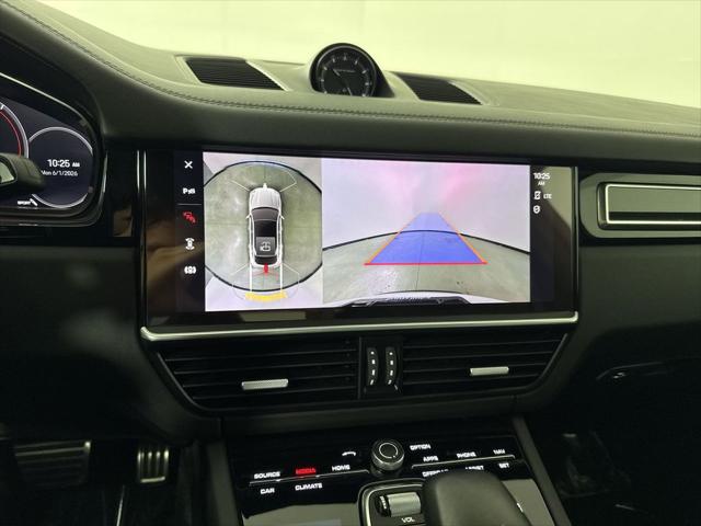 2023 Porsche Cayenne Turbo
