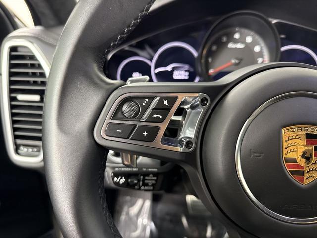 2023 Porsche Cayenne Turbo