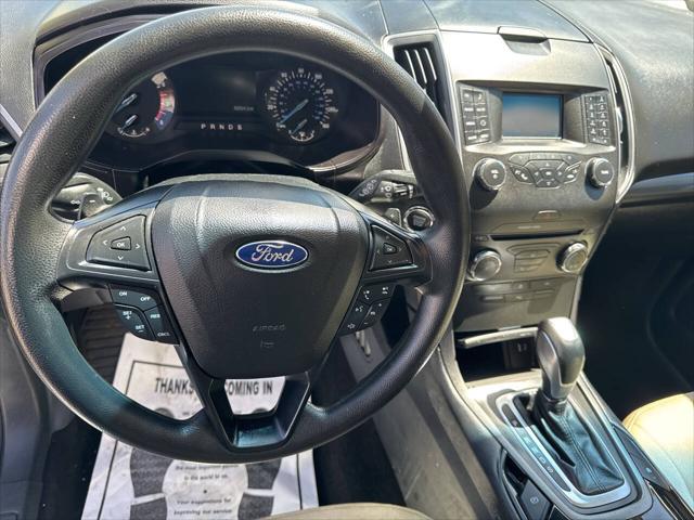 2016 Ford Edge SE