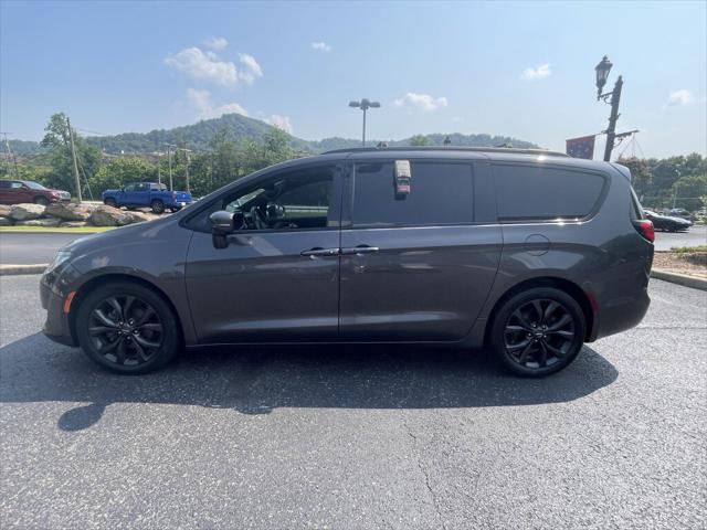 Used 2019 Chrysler Pacifica For Sale in Pikeville, KY