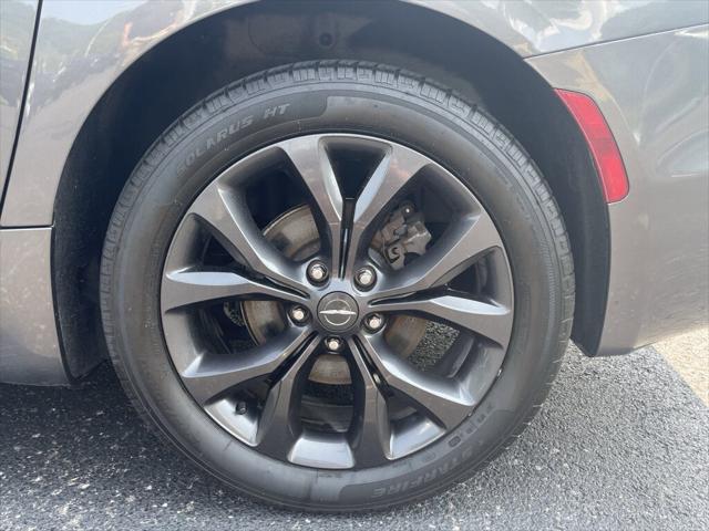 Used 2019 Chrysler Pacifica For Sale in Pikeville, KY