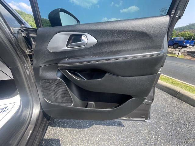 Used 2019 Chrysler Pacifica For Sale in Pikeville, KY