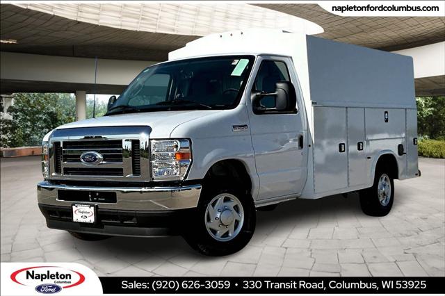 2025 Ford E-350 Cutaway E-350 DRW 138WB for sale in Columbus, WI