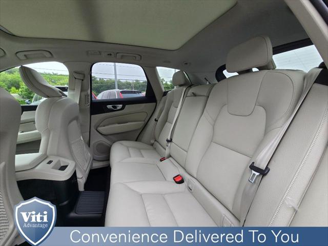 2025 Volvo XC60 Plug-In Hybrid T8 Plus