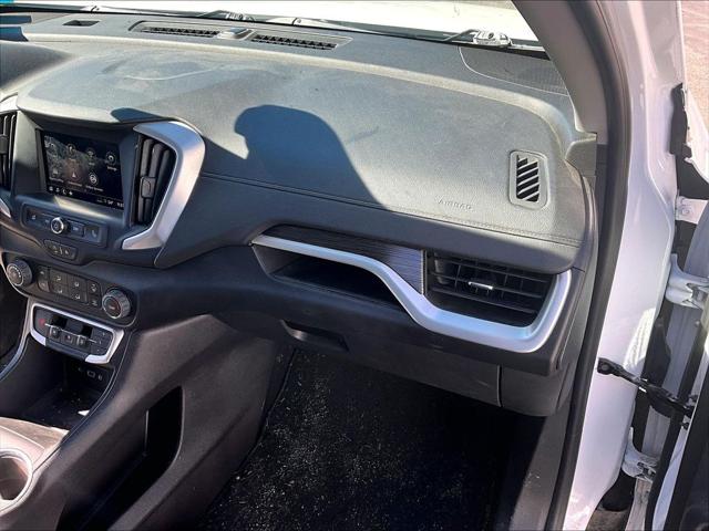 2024 GMC Terrain AWD SLE
