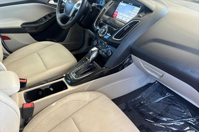 2017 Ford Focus Electric Base 4D Hatchback