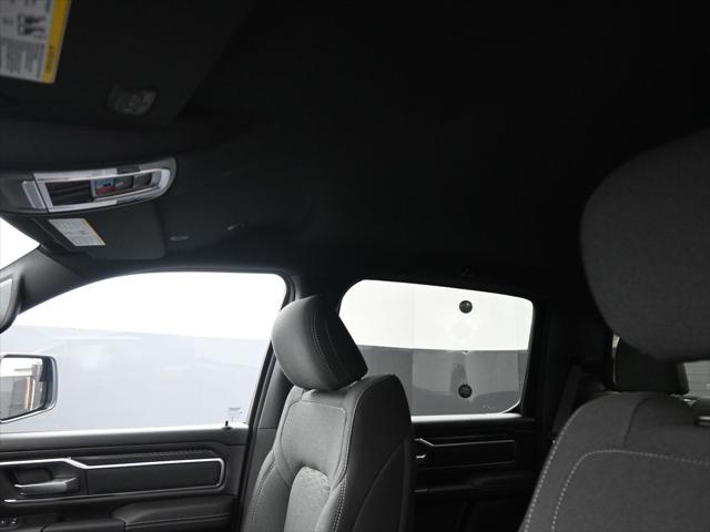 2025 RAM Ram 1500 RAM 1500 LONE STAR CREW CAB 4X4 57 BOX 2025 RAM Ram 1500 RAM 1500 LONE STAR CREW CAB 4X4 57 BOX