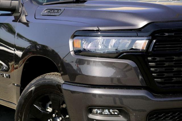 2025 RAM Ram 1500 RAM 1500 TRADESMAN CREW CAB 4X2 57 BOX