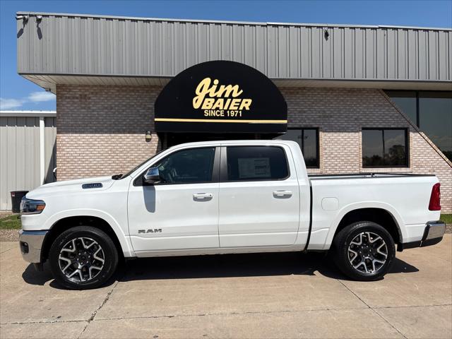 2025 RAM Ram 1500 RAM 1500 LARAMIE CREW CAB 4X4 57 BOX