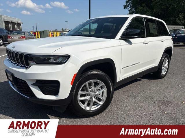 2025 Jeep Grand Cherokee GRAND CHEROKEE LAREDO X 4X4 2025 Jeep Grand Cherokee GRAND CHEROKEE LAREDO X 4X4