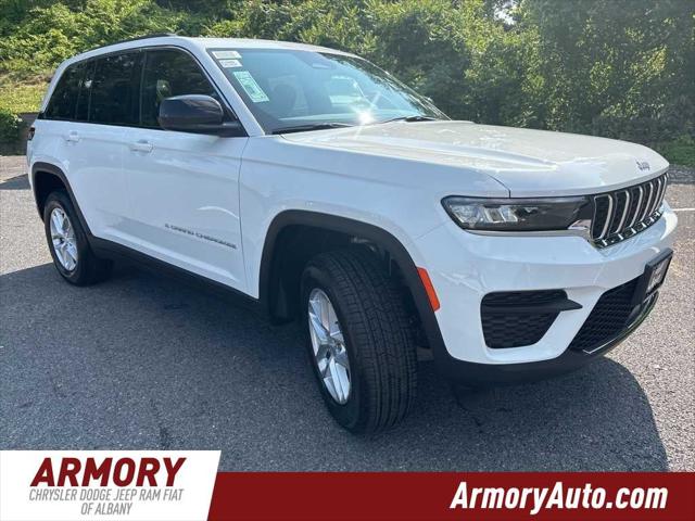 2025 Jeep Grand Cherokee GRAND CHEROKEE LAREDO X 4X4 2025 Jeep Grand Cherokee GRAND CHEROKEE LAREDO X 4X4
