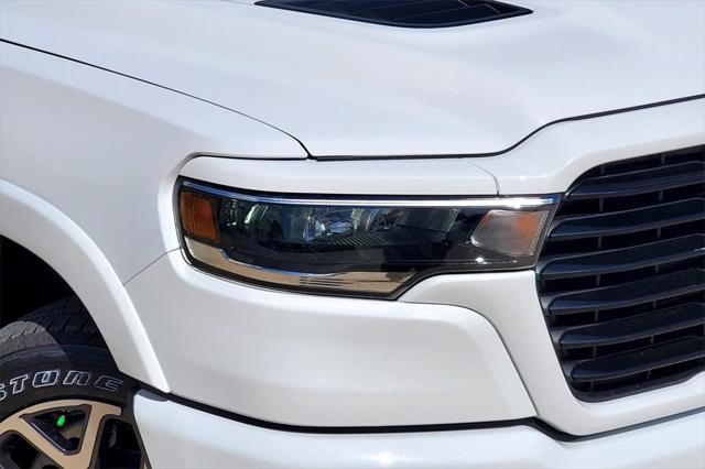 2025 RAM Ram 1500 RAM 1500 LARAMIE CREW CAB 4X4 57 BOX