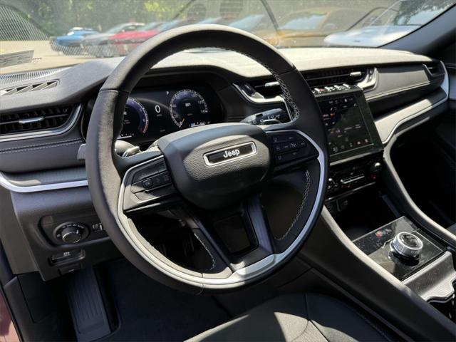 2025 Jeep Grand Cherokee GRAND CHEROKEE LAREDO X 4X4 2025 Jeep Grand Cherokee GRAND CHEROKEE LAREDO X 4X4