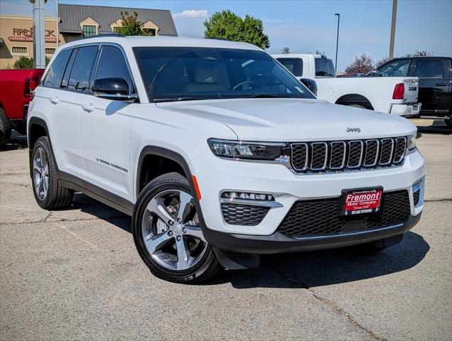2025 Jeep Grand Cherokee GRAND CHEROKEE LIMITED 4X4