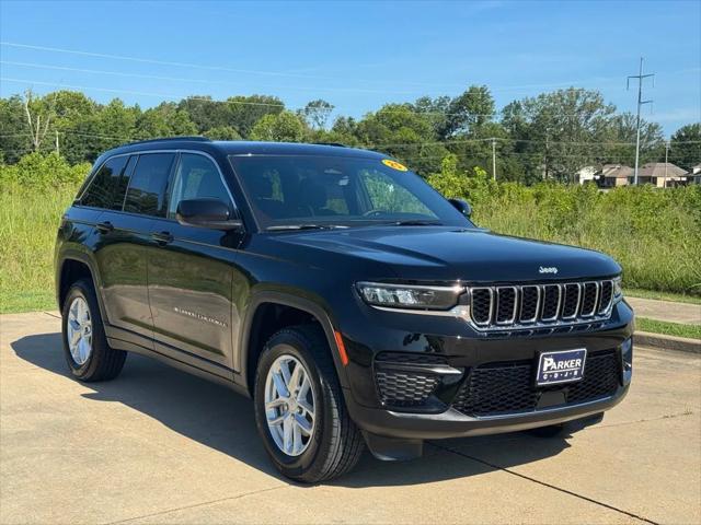 2025 Jeep Grand Cherokee GRAND CHEROKEE LAREDO X 4X2