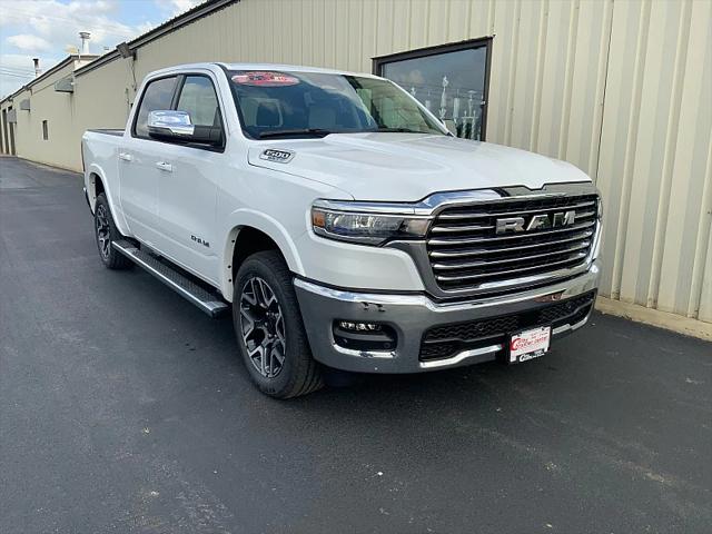 2025 RAM Ram 1500 RAM 1500 LARAMIE CREW CAB 4X4 57 BOX