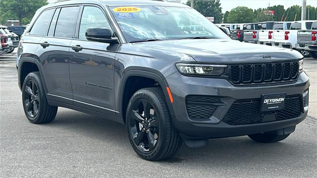 2025 Jeep Grand Cherokee GRAND CHEROKEE ALTITUDE X 4X4
