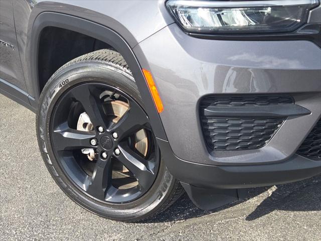2023 Jeep Grand Cherokee Altitude 4x4