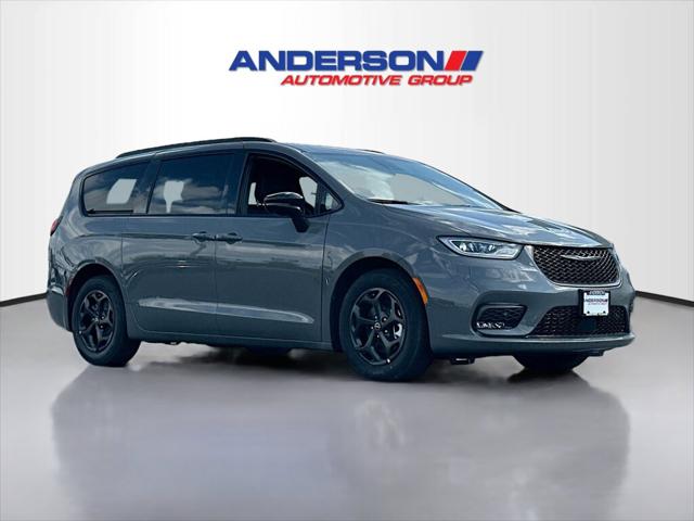2025 Chrysler Pacifica Hybrid PACIFICA PLUG-IN HYBRID S APPEARANCE