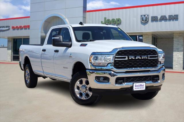 2023 RAM 3500 Big Horn Crew Cab 4x4 8 Box