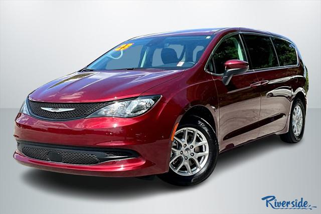 2023 Chrysler Voyager LX