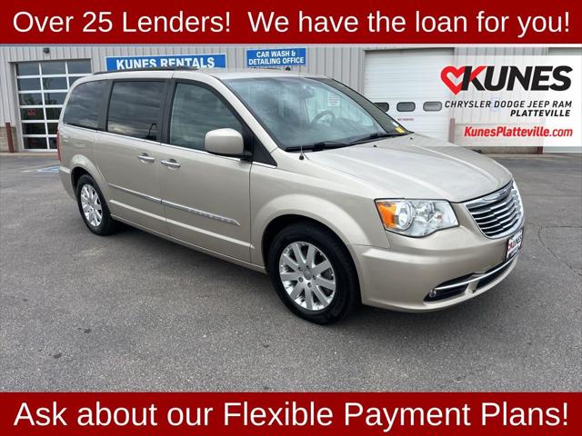 2016 Chrysler Town and Country Touring