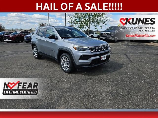 2023 Jeep Compass Latitude Lux FWD