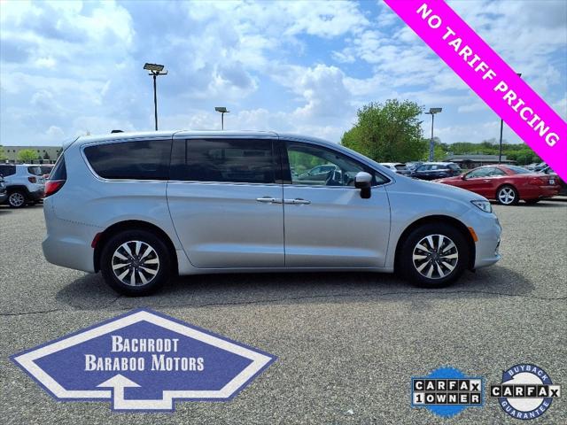2023 Chrysler Pacifica Hybrid Touring L