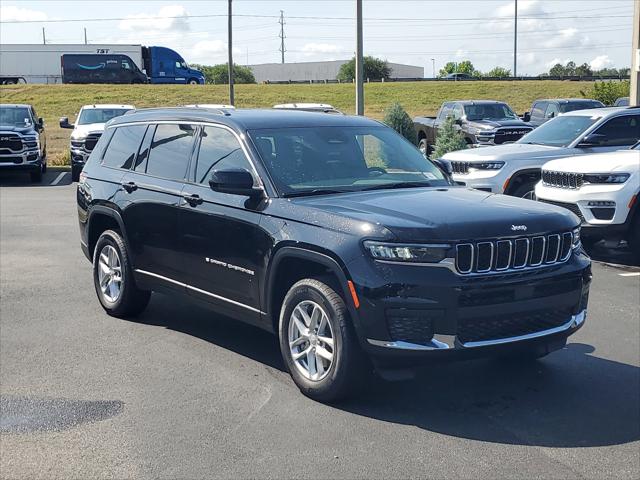 2025 Jeep Grand Cherokee GRAND CHEROKEE L LAREDO X 4X4