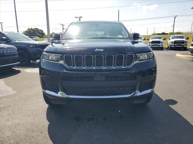 2025 Jeep Grand Cherokee GRAND CHEROKEE L LAREDO X 4X4
