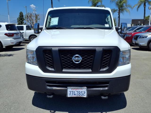 2018 Nissan 2500 SV V8