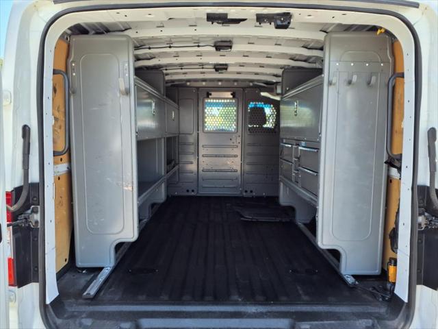 2018 Nissan 2500 SV V8