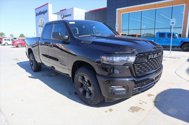 2025 RAM Ram 1500 RAM 1500 TRADESMAN QUAD CAB 4X2 64 BOX
