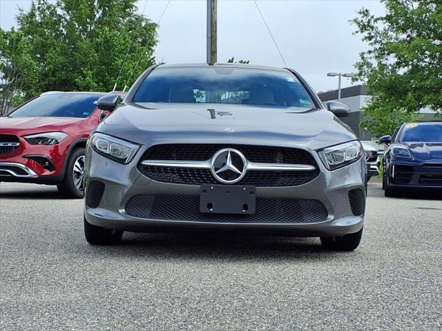 2022 Mercedes-Benz A 220 A 220