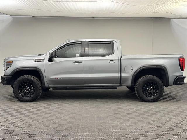 2023 GMC Sierra 1500 4WD Crew Cab Short Box AT4X