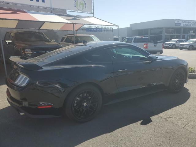 2022 Ford Mustang EcoBoost Premium Fastback