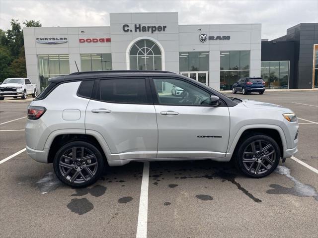2025 Jeep Compass COMPASS LIMITED 4X4