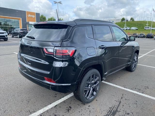 2025 Jeep Compass COMPASS LIMITED 4X4