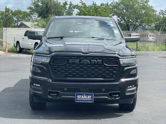 2025 RAM Ram 1500 RAM 1500 TRADESMAN CREW CAB 4X4 57 BOX
