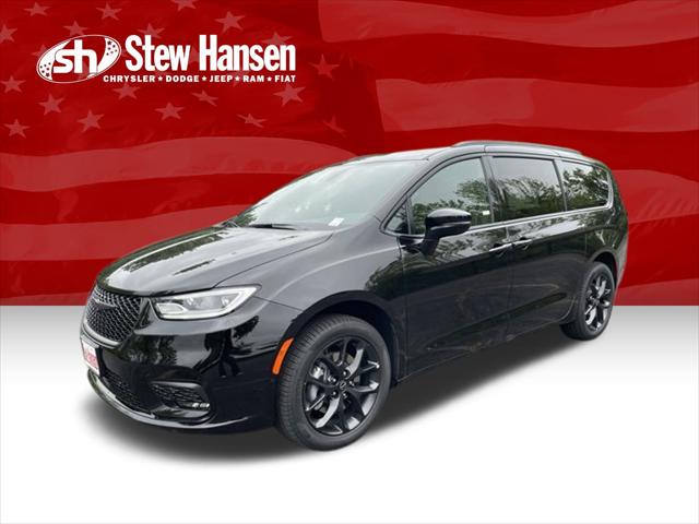 2025 Chrysler Pacifica PACIFICA LIMITED AWD