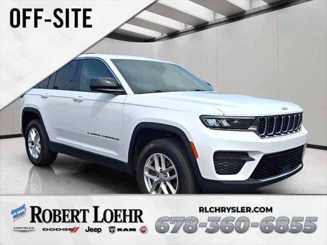 2024 Jeep Grand Cherokee Laredo X 4x4