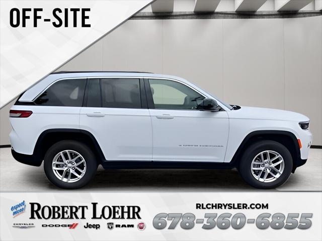 2024 Jeep Grand Cherokee Laredo X 4x4