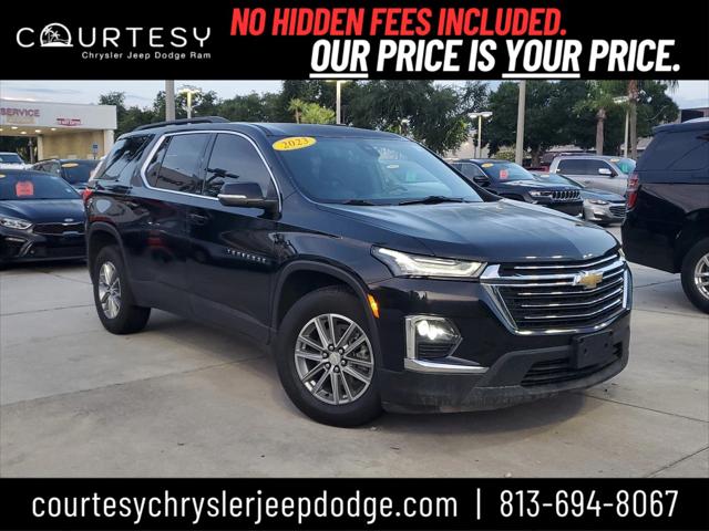 2023 Chevrolet Traverse AWD LT Cloth
