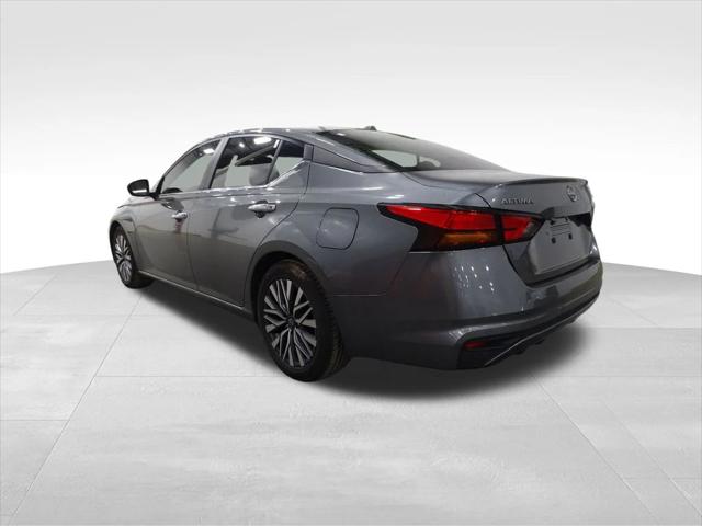 2023 Nissan Altima SV FWD