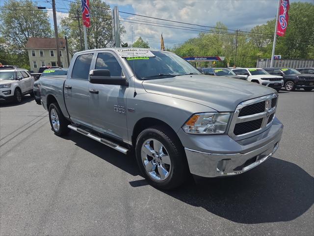 2022 RAM 1500 Classic Tradesman Crew Cab 4x4 57 Box